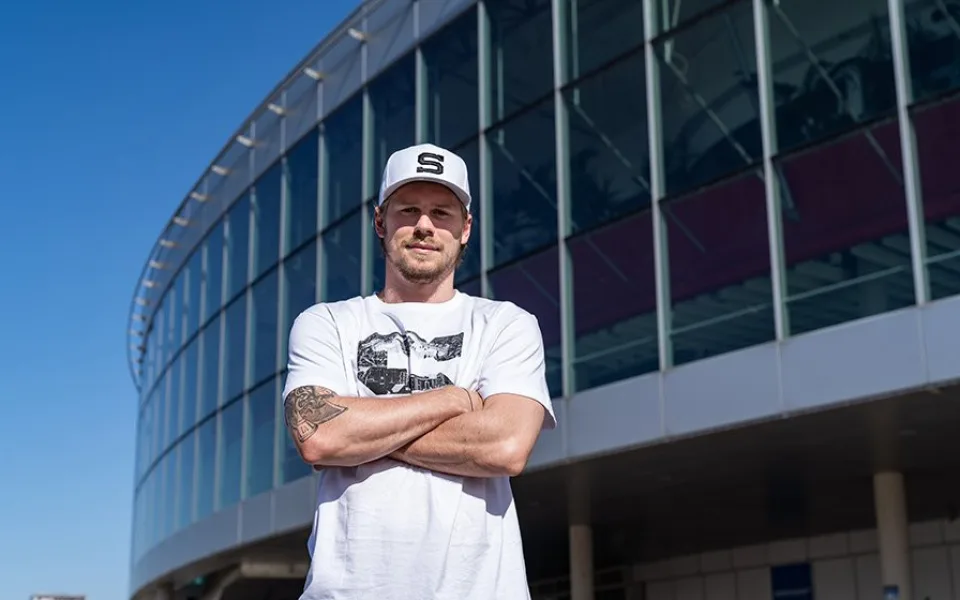 Zkušenosti z NHL i z Evropy. Do Sparty se vrací Filip Chlapík