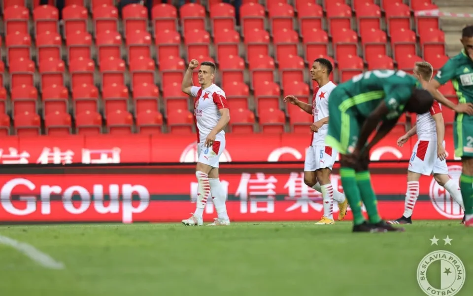 Slavia jen remizovala s Karvinou 1:1. Série bez porážky však stále trvá