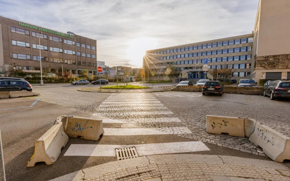 Území mezi Letnou a Stromovkou bude příjemnější. O jeho podobě rozhodne veřejnost