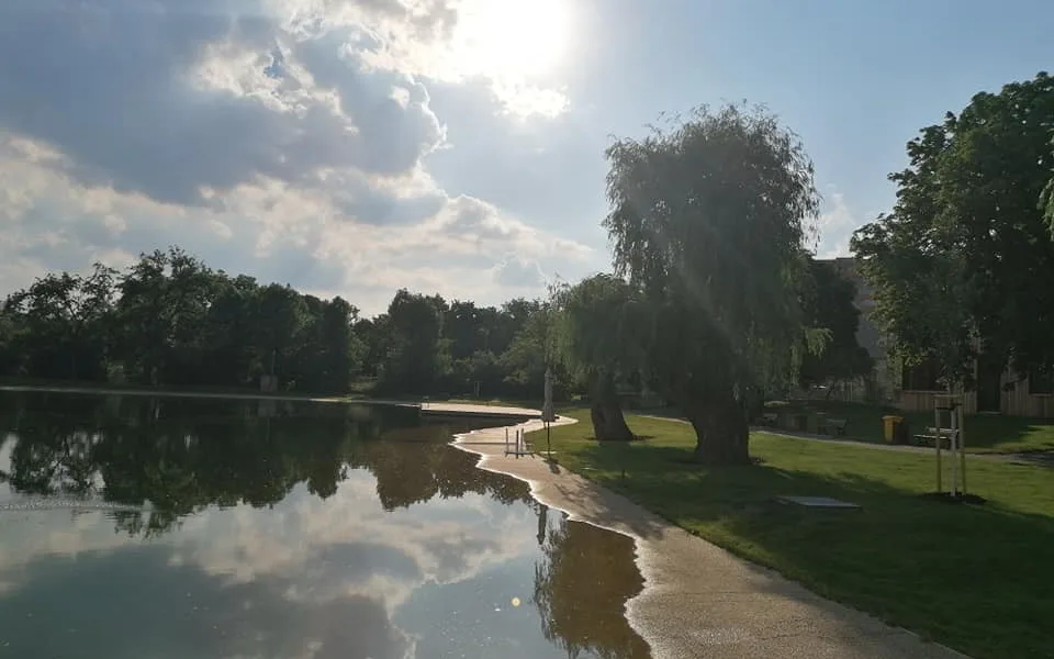 ilustrační foto, koupaliště Lhotka