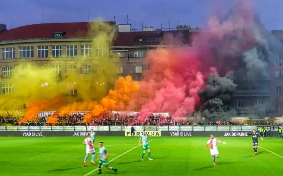 Sparta remizovala s Jabloncem, Slavia deklasovala Bohemku a dál zůstává neporažená