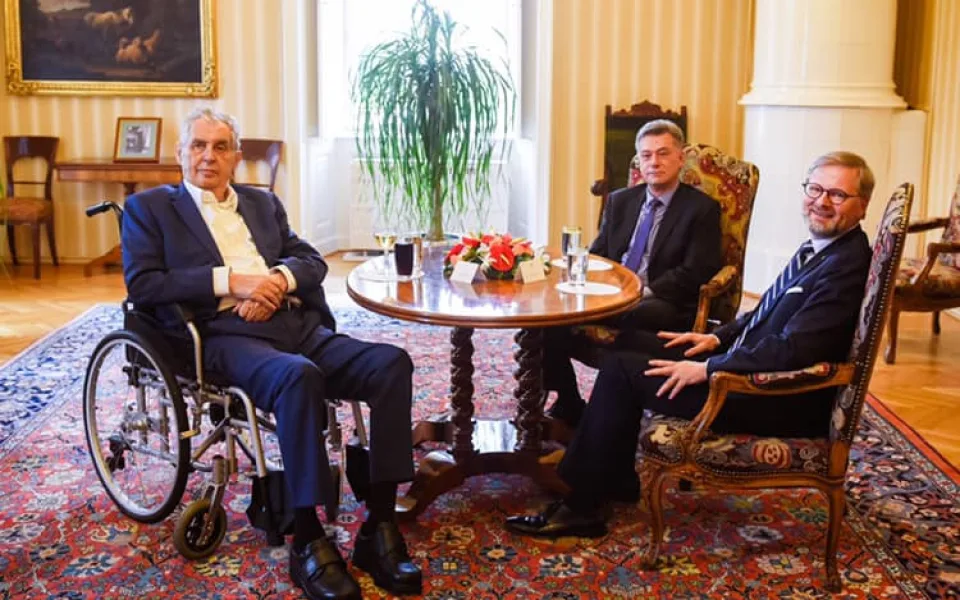 Prezident se sejde s lídrem SPOLU Petrem Fialou. Zatím není jasné kdy