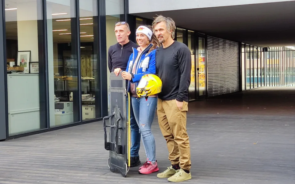 Skeletonistka Anna Fernstädtová, trenér Josef Andrle a bývalý lyžař Ondřej Bank