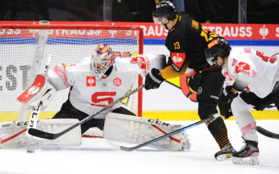 Sparta vyhrála první osmifinále play off Ligy mistrů na ledě švédského týmu Skelleftea 3:1