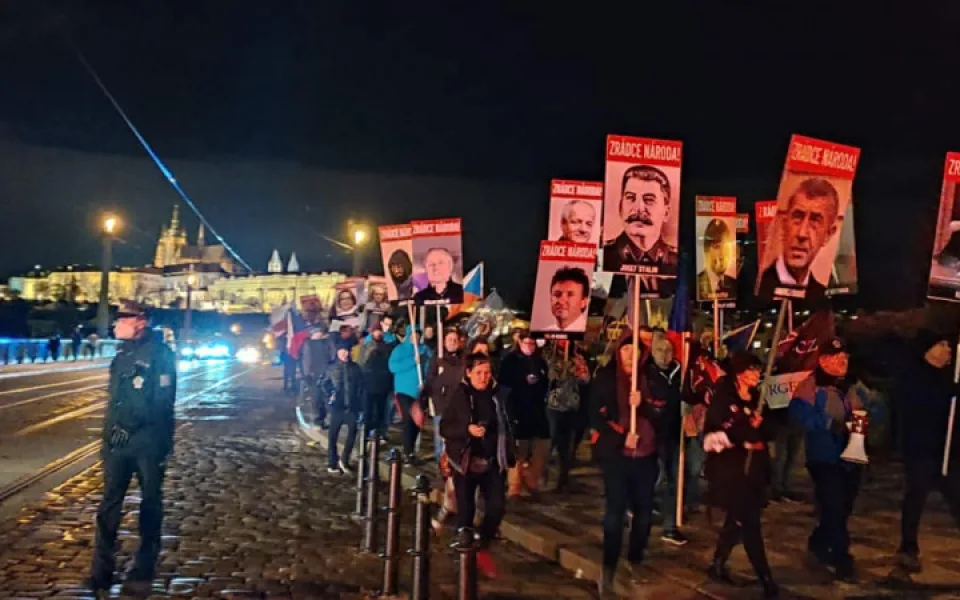 V Praze opět protestovali lidé proti epidemickým opatřením