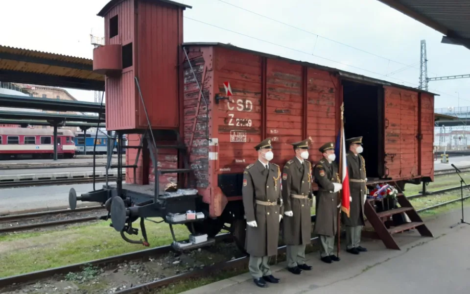 V Praze proběhla připomínka osmdesáti let od zahájení transportů do Terezína