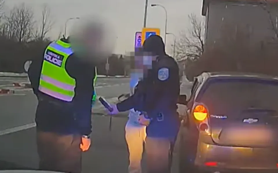 Policisté odhalili opilého řidiče. Nadýchal 1,5 promile