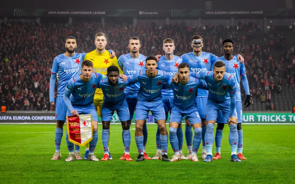 Slavia remizovala na hřišti Unionu Berlín 1:1 a zahraje si play off Evropské konferenční ligy