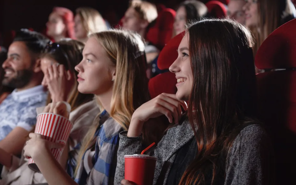 Divadlo X10 pořádá 30 hodinový filmový maraton. Zažijte neobvyklou akci plnou umělců