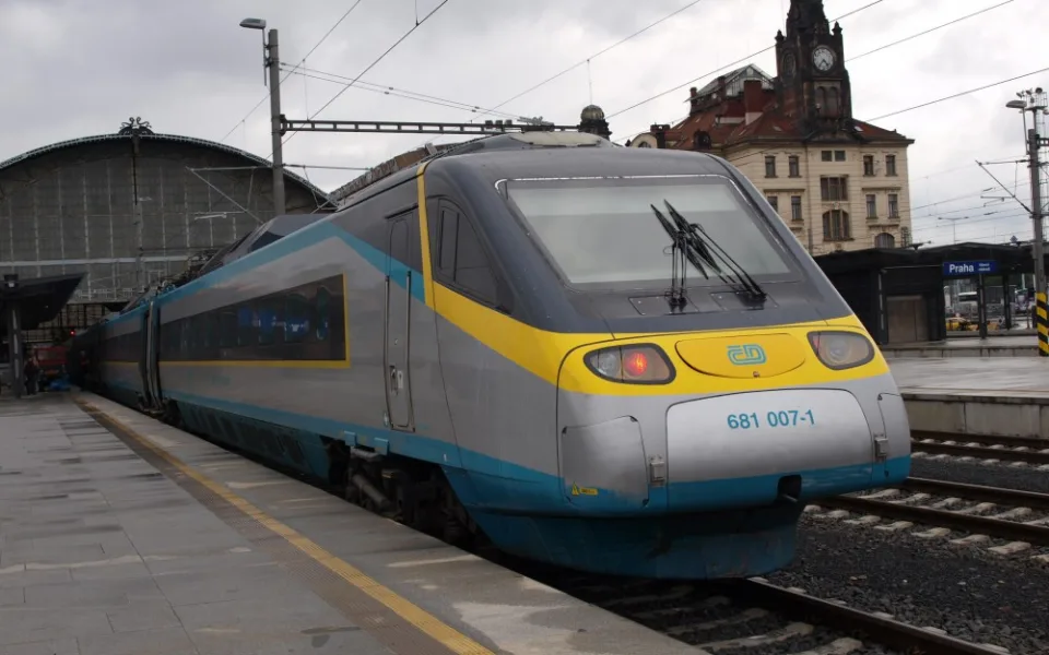České dráhy omezí provoz vlaků pendolino mezi Prahou a Ostravou. Na vině je koronavirus