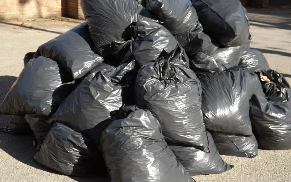 Praha schválila strategii pro rozvoj cirkulární ekonomiky. Zaměří se například na recyklaci odpadů ze stavebnictví