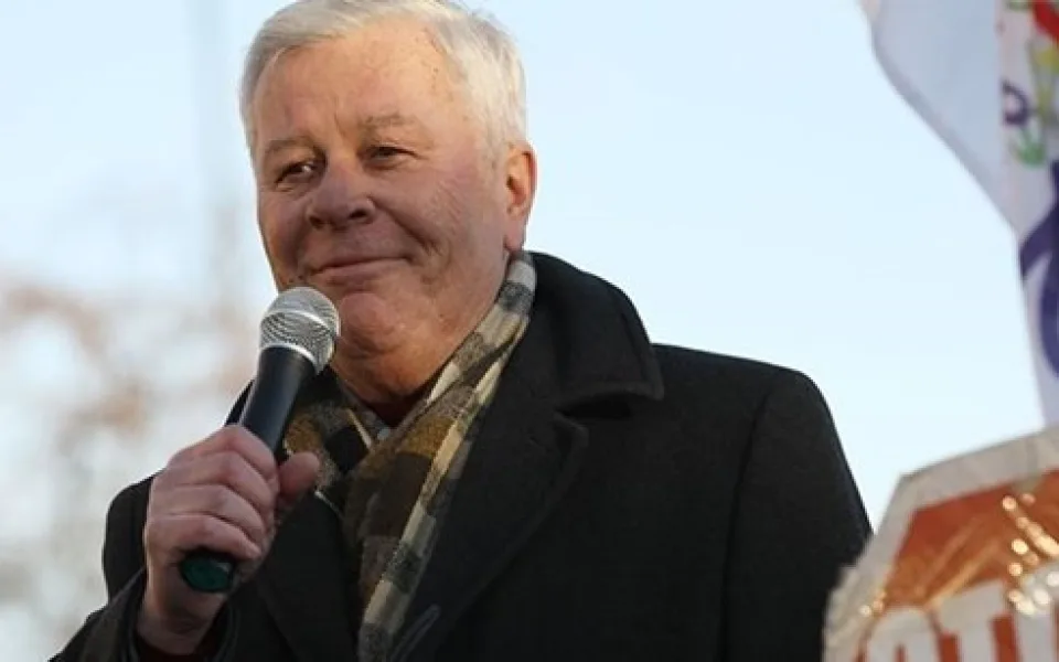 Komunisté vyšlou do volby prezidenta bývalého místopředsedu Josefa Skálu