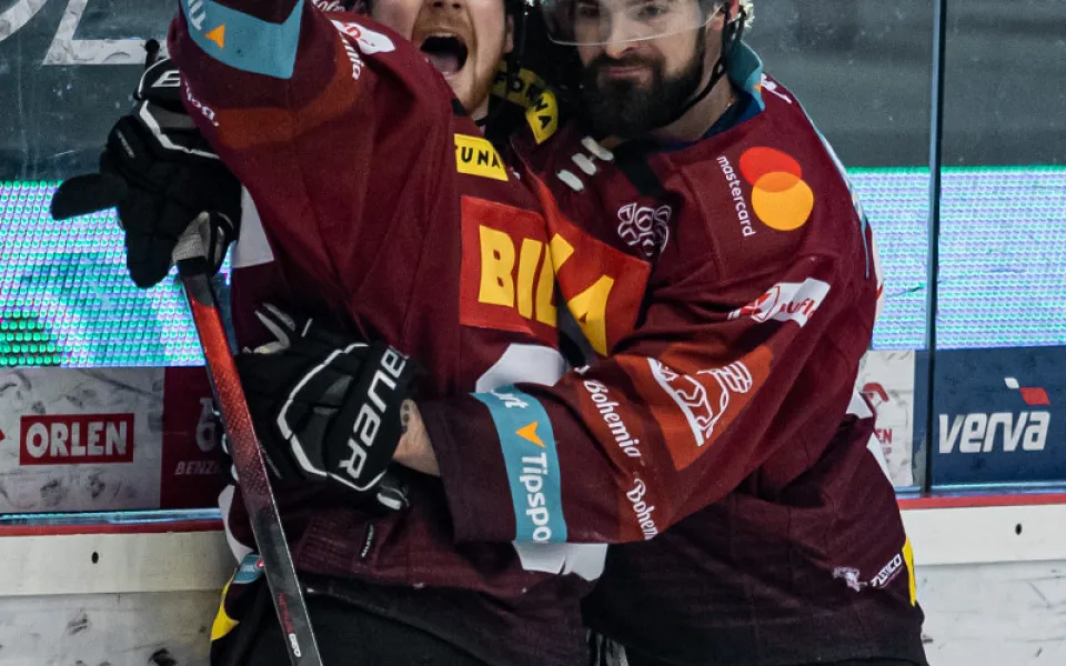 Sparta porazila Karlovy Vary 4:3. Po čtvrté výhře za sebou jsou pražští hokejisté na šestém místě