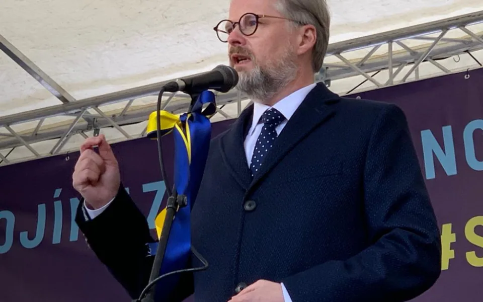 KOMENTÁŘ: Češi a ukrajinské kyvadlo
