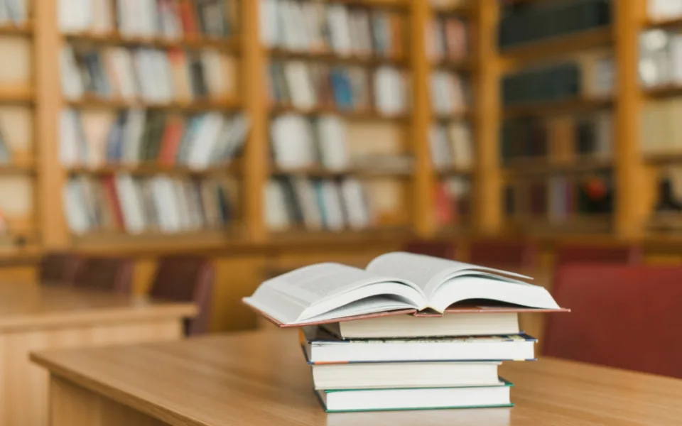 10 nejnovějších bestsellerů, které stojí za to si přečíst