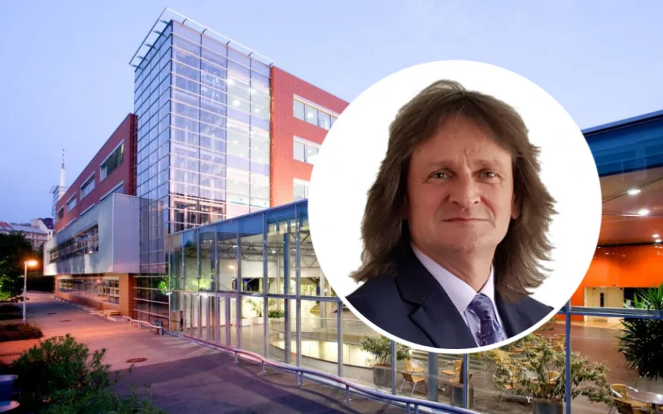 Ševčík argumentuje jako Kreml, říká student. Jsou to lži, reaguje děkan