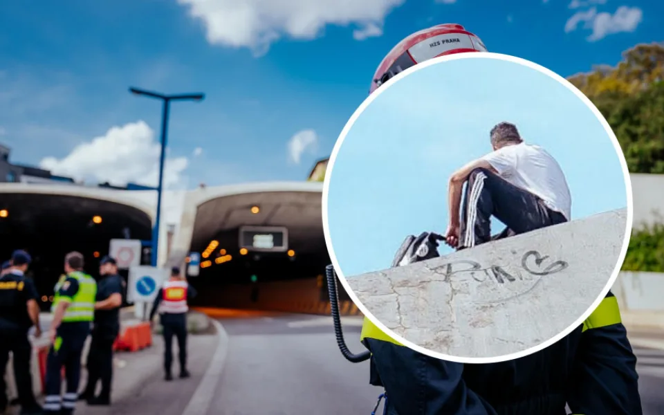 VIDEO: Muž seděl na portálu Strahovského tunelu. Musel se kvůli němu zastavit provoz