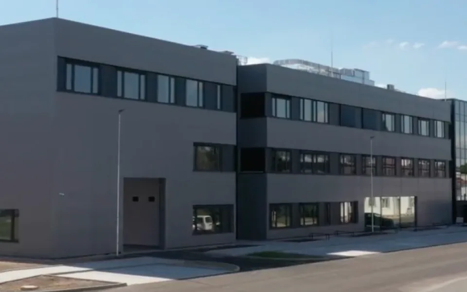 Nové centrum pro vývoj a testy kosmické a letecké techniky