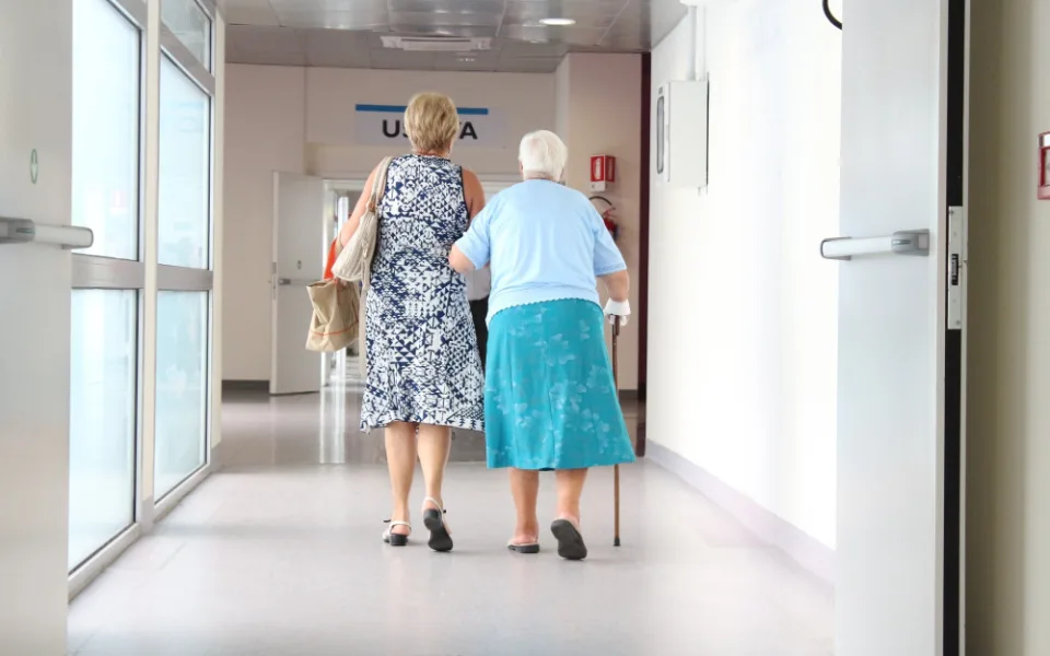 V Praze se koná preventivní akce proti artritidě. Poradí, zda zajít k lékaři