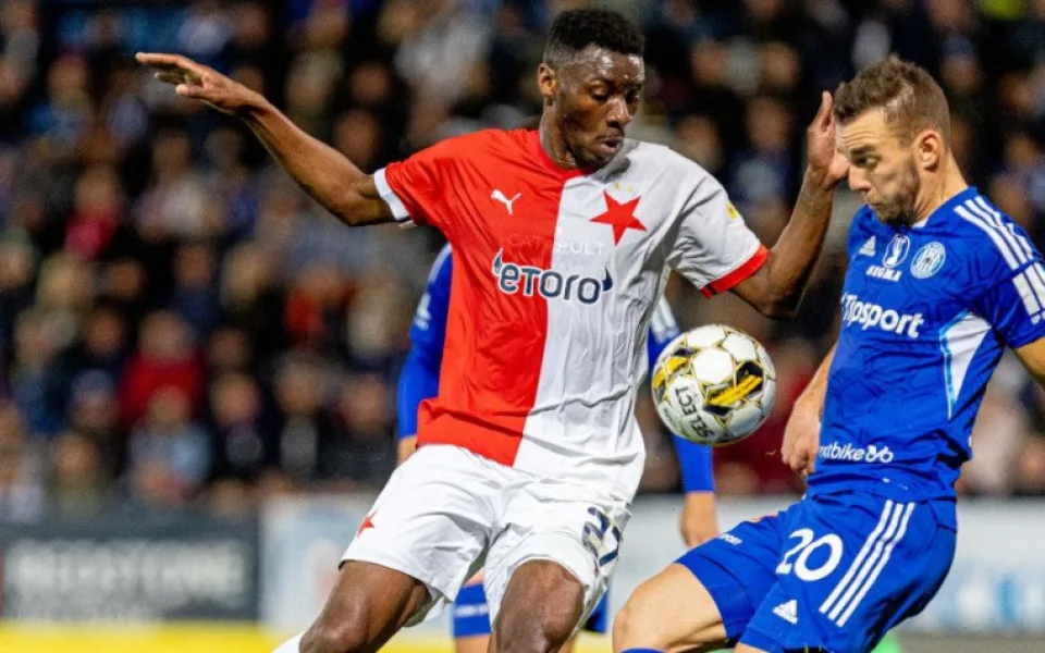 Slavie prohrála s Olomoucí 0:2, na vedoucí Plzeň ztrácí čtyři body