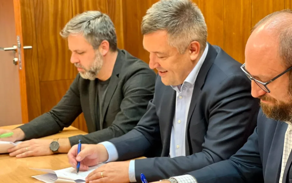 Starostou Prahy 10 bude Valovič. V koalici jsou Spolu, Vlasta, STAN a lidovci
