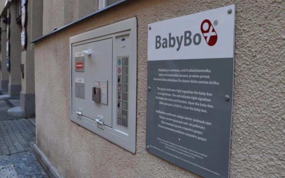 V pražském babyboxu našli dítě. Je to holčička