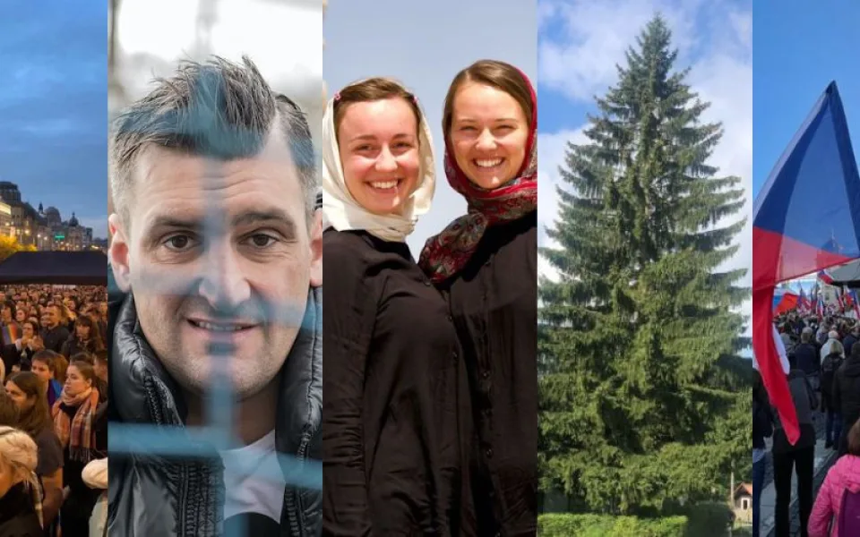 ŘÍJEN 2022: Demonstrace, pražský vánoční strom a cestovatelky, které poznaly Írán