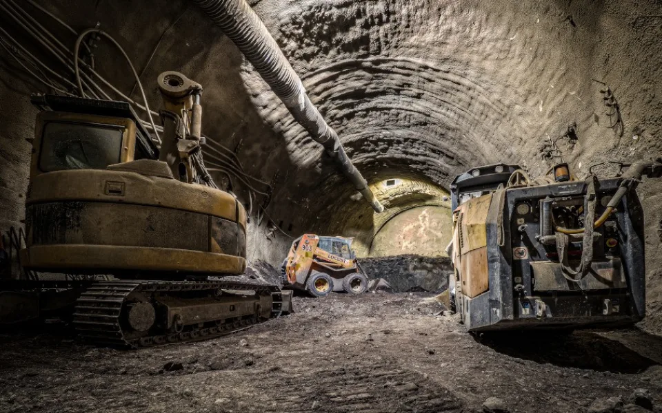 V prvním úseku metra D vyrazili už jeden kilometr tunelů