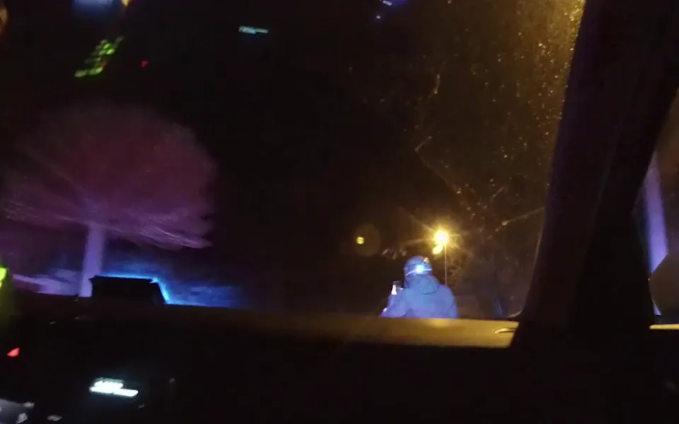 Spolujezdec si honičku natáčel