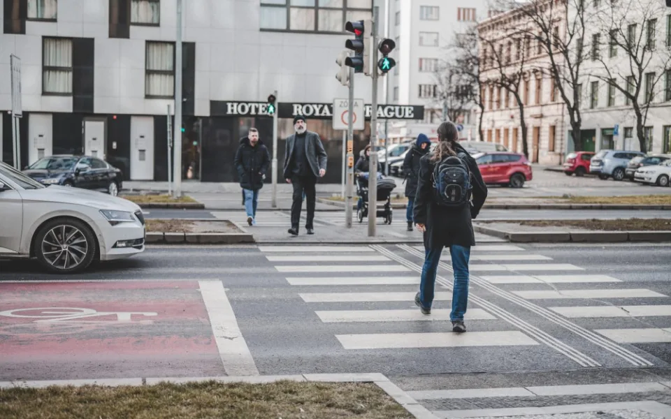 Počet obyvatel v Praze opět stoupl. Důvodem je hlavně stěhování