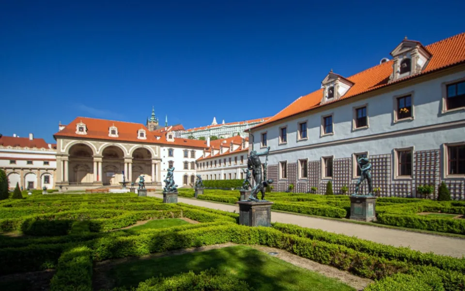 Valdštejnská zahrada se po zimní pauze opět otevírá veřejnosti