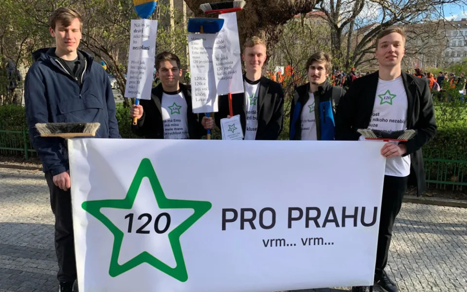 Nesmyslem proti nesmyslu. Recesisté chtějí rychlost v Praze zvýšit na 120 kilometrů v hodině