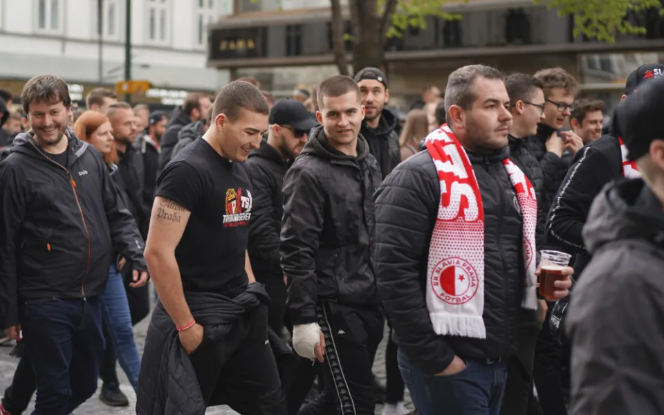Fanoušci Slavie vyšli na Letnou, čeká je derby se Spartou