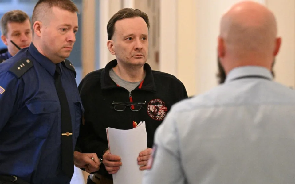 Soud začal projednávat případ muže, který zabil spolubydlícího ze squatu
