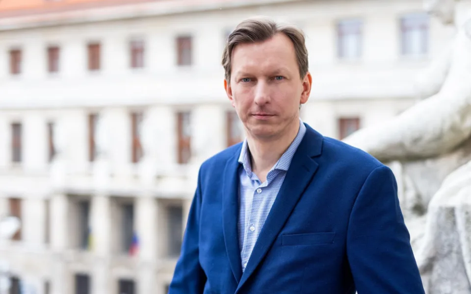 Míst na středních školách v Praze je dost, tvrdí radní Klecanda