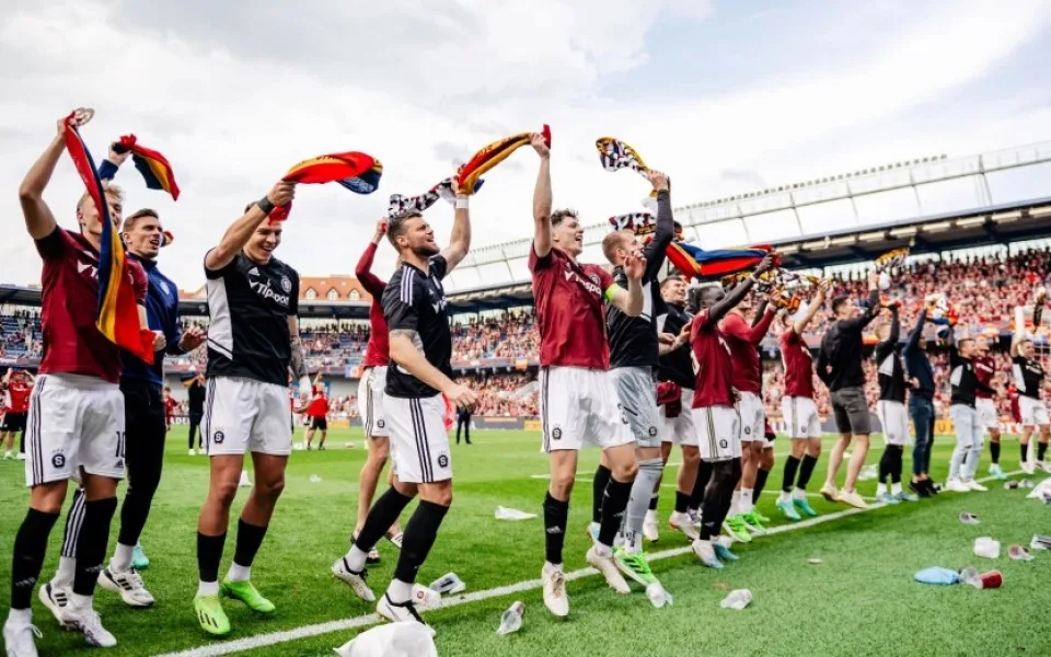 Sparta porazila Bohemians 2:1 a je krok od titulu