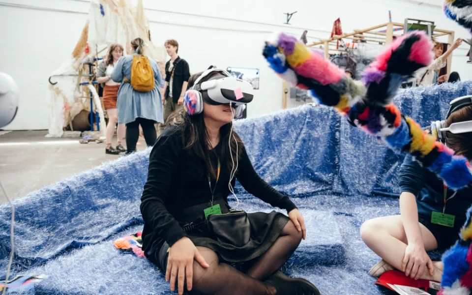 Festival Pražské Quadriennale nabídne představení v ulicích i výstavy