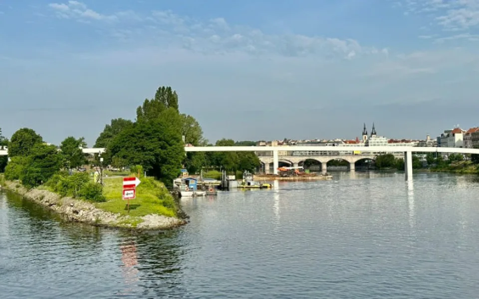Štvanická lávka se podle Čižinského otevře už v pátek
