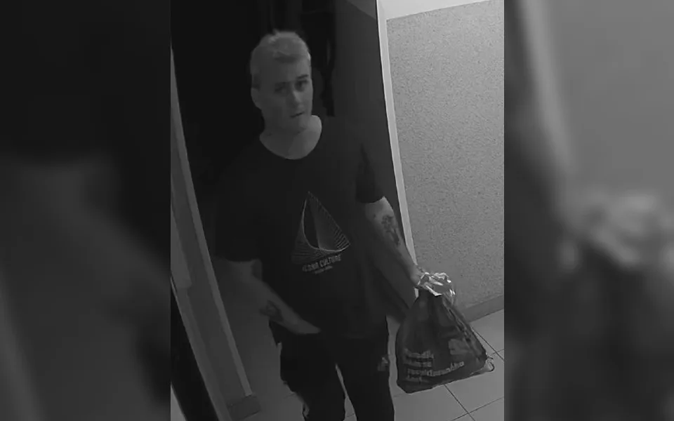 Mladík může do vězení až na pět let.