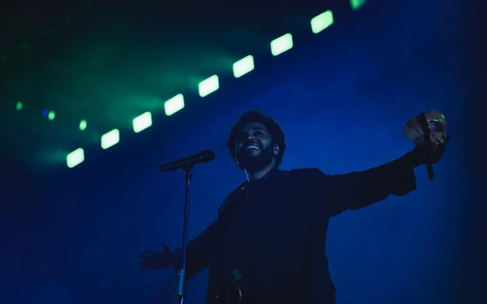 Nedělní koncert The Weeknd omezí dopravu. Jeďte MHD, apeluje policie