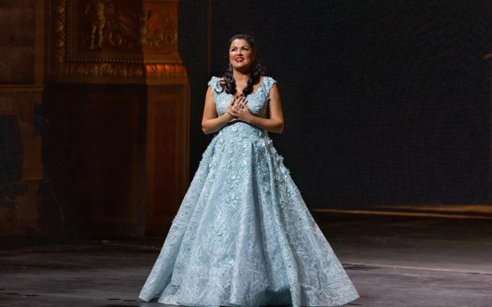 Anna Nětrebková