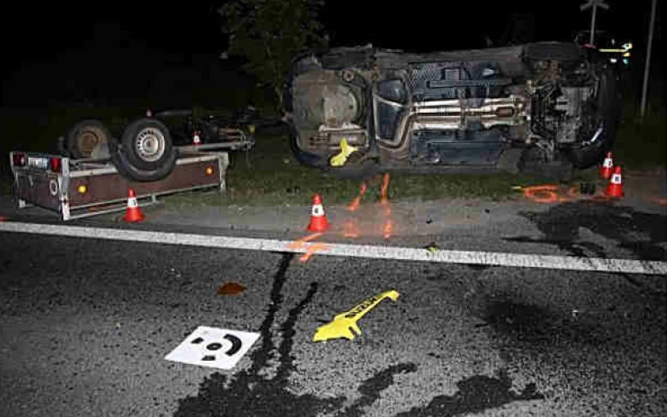 Mladý motorkář zemřel při nehodě. Řidič ve Fabii mu nedal přednost