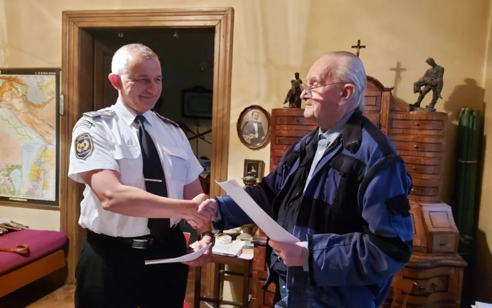 Zemřel jeden z nejstarších pražských hasičů, sloužil přes čtyřicet let