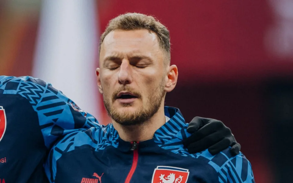 Bývalý Slávista Coufal se omluvil za návštěvu diskotéky. Jsem reprezentant a vzor pro mnoho dětí, napsal