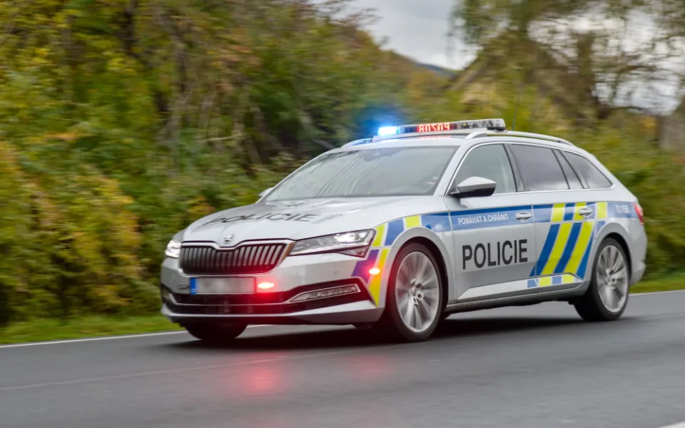 Policie zasahuje na univerzitách. Anonym hrozí střelbou