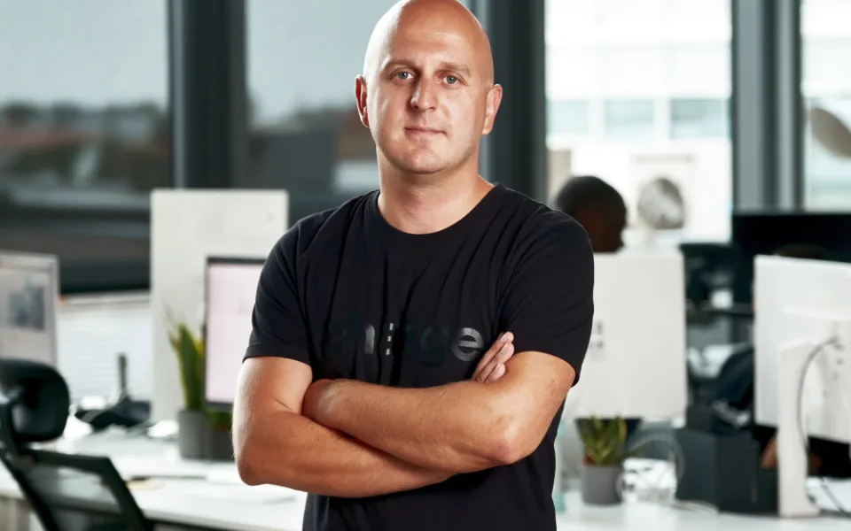 Investiční aplikace Change ve spolupráci s Interactive Brokers nabídne nejlepší podmínky na trhu globálního investování