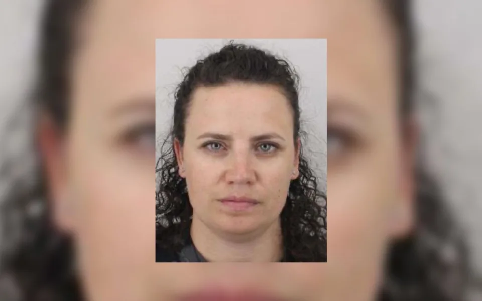 Mladá žena nechala dopis na rozloučeno a odešla z domu. Policie žádá o pomoc s pátráním