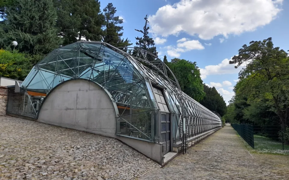 Nová oranžerie architektky Evy Jiřičné