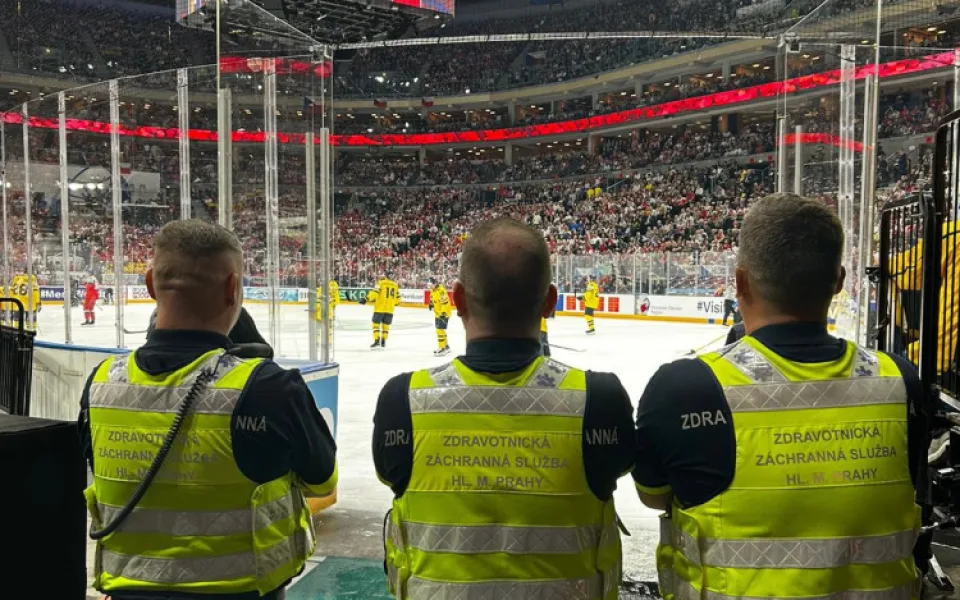 Pražští záchranáři ošetřili během hokejového šampionátu tři stovky lidí