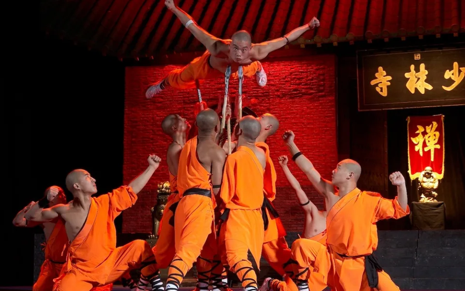 Unikátní představení čínských mnichů opět v Česku. SHAOLIN show se vrací zpět v rámci jubilejního turné